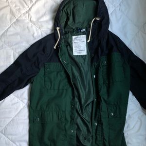 LOVELY H&M DIVIDED RAIN JACKET/WINDBREAKER